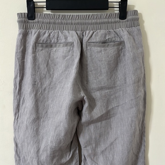 Athleta 100% Linen Grey Pinstrip High Rise Straight Leg Pants Size 4 - Picture 7 of 10